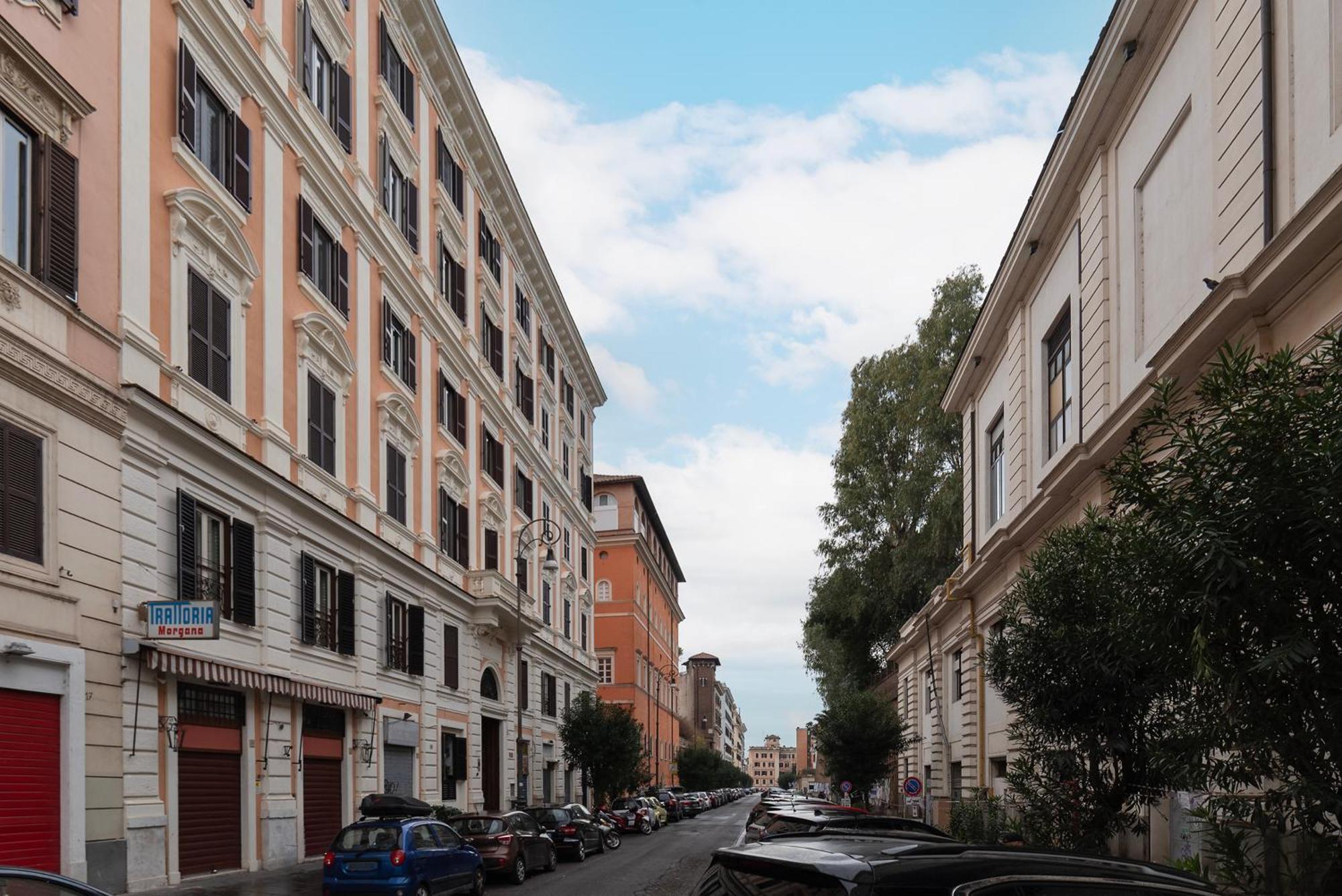 Terme Di Traiano Apartment - 10 Min Dal Colosseo Rom Exterior foto