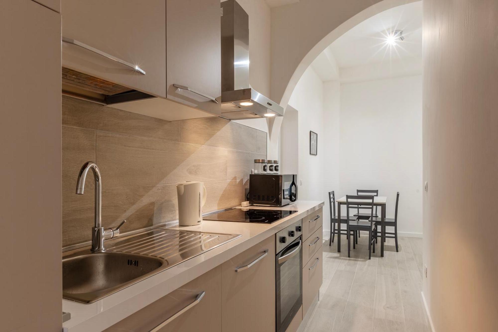 Terme Di Traiano Apartment - 10 Min Dal Colosseo Rom Exterior foto