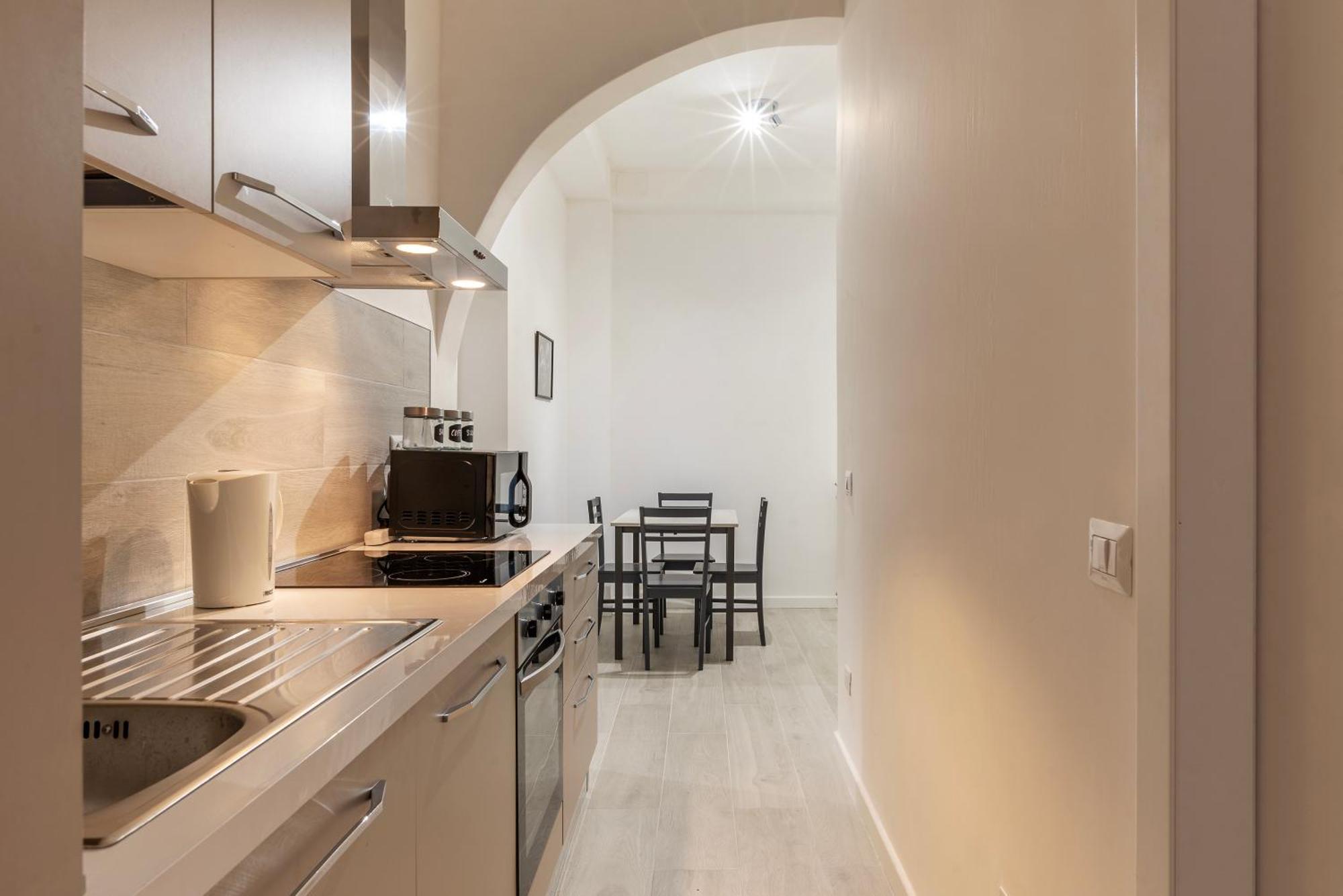 Terme Di Traiano Apartment - 10 Min Dal Colosseo Rom Exterior foto